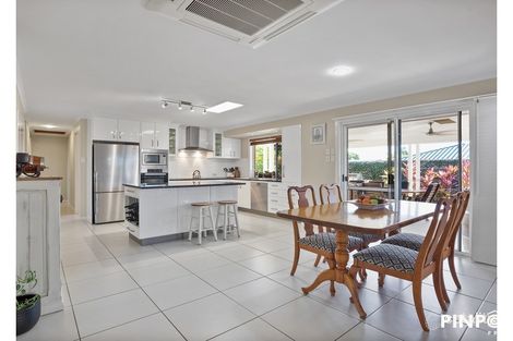 Property photo of 6 Sam Bezzina Drive Beaconsfield QLD 4740