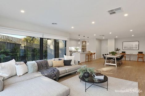 Property photo of 17A Roncliffe Road Highton VIC 3216