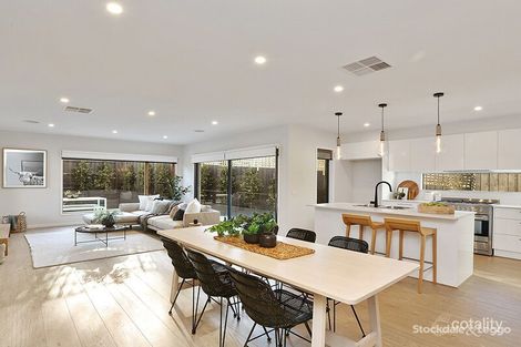 Property photo of 17A Roncliffe Road Highton VIC 3216