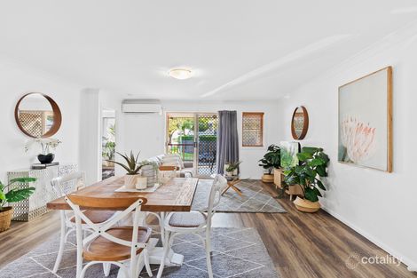 Property photo of 2/55 Riding Road Hawthorne QLD 4171