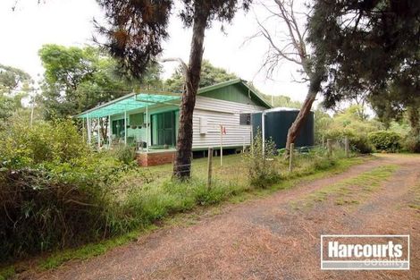 90 Langley Rd, Cranbourne South, VIC 3977