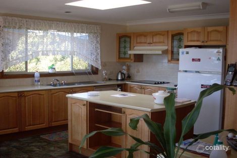 Property photo of 8 Davis Place Moruya Heads NSW 2537