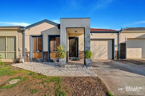 21/17 Crestmont Dr, Melton South, VIC 3338