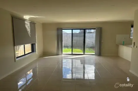 Property photo of 4 Umberto Walk Epping VIC 3076