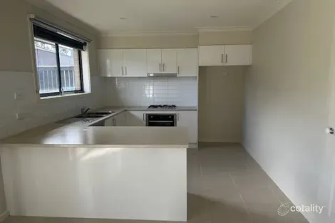 Property photo of 4 Umberto Walk Epping VIC 3076