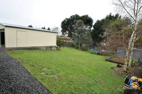 Property photo of 22 Wiggins Place Wallan VIC 3756