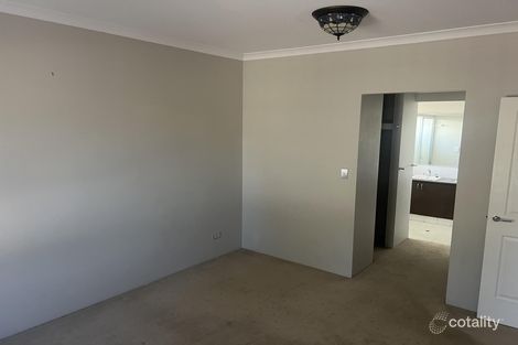 Property photo of 48 Farmaner Parkway Ellenbrook WA 6069