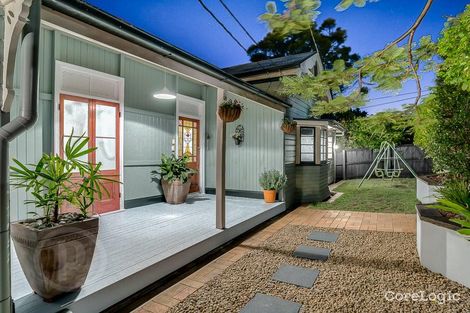 Property photo of 2 The Drive Bardon QLD 4065