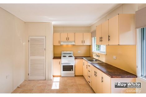 Property photo of 31 Cowap Street Park Avenue QLD 4701