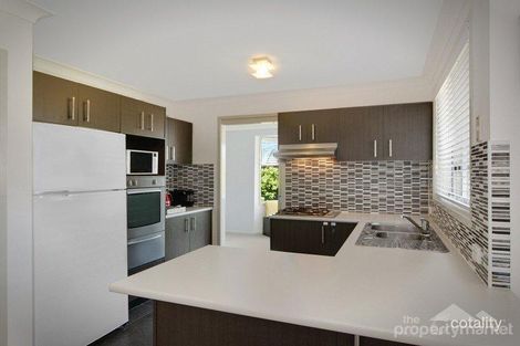 Property photo of 15 Queenscliff Place Mardi NSW 2259