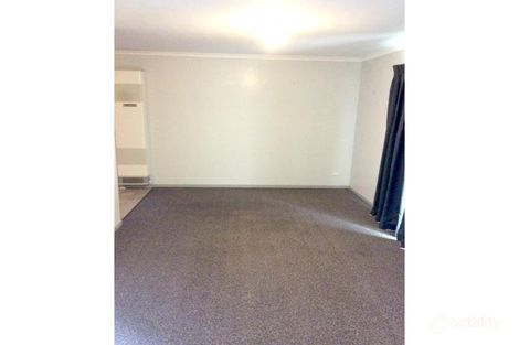 Property photo of 2 Balmoral Drive Golden Square VIC 3555