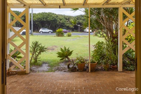 Property photo of 52 Pacific Parade Lennox Head NSW 2478