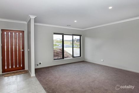 Property photo of 9 Armstrong Court Kyneton VIC 3444