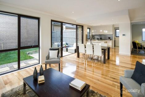 Property photo of 1/11 Barrina Street Blackburn South VIC 3130