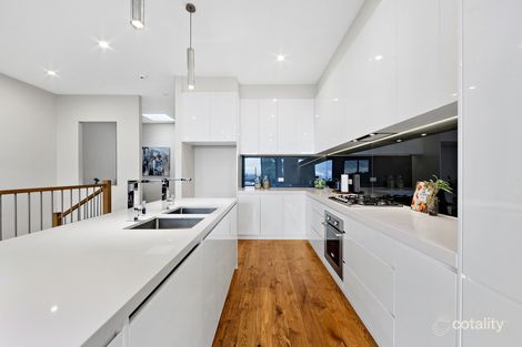 Property photo of 102 Edgewater Boulevard Maribyrnong VIC 3032