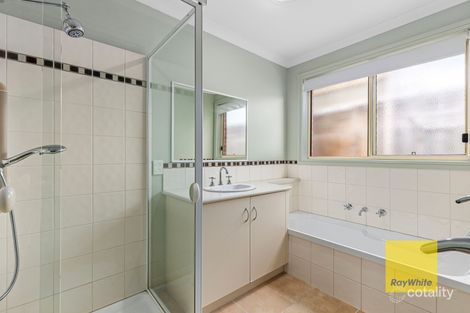 Property photo of 1/4 Francis Avenue Newcomb VIC 3219