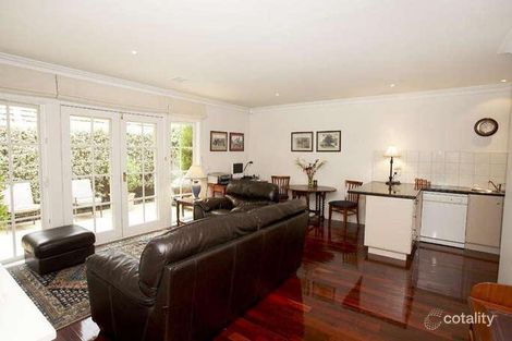 Property photo of 2/2 Marriage Road Brighton East VIC 3187