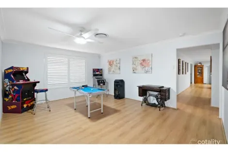 Property photo of 24 The Watermark Mount Annan NSW 2567
