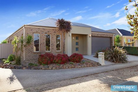 Property photo of 6 Glen Drouitt Drive Caroline Springs VIC 3023