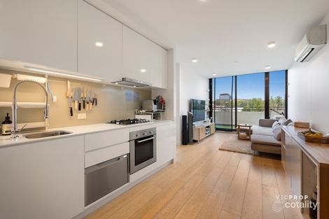 Property photo of 402/162-174 Rosslyn Street West Melbourne VIC 3003