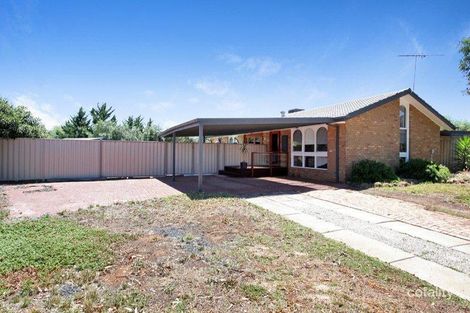4 BRAEWOOD PL, MELTON WEST, VIC 3337
