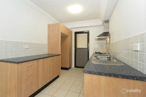 Property photo of 2/327 Boundary Street Spring Hill QLD 4000