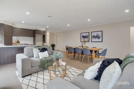 Property photo of 56 Dawnview Crescent Roxburgh Park VIC 3064