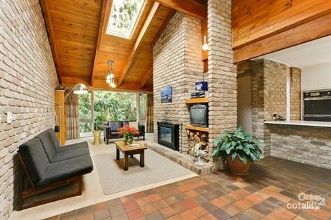 82 King Arthur Dr, Glen Waverley, VIC 3150