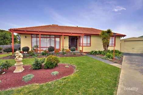 9 Gloria Ave, Dandenong North, VIC 3175