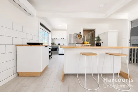 Property photo of 2 Berrima Place Doonside NSW 2767