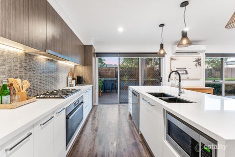 Property photo of 4/28 Madisson Crescent Carrum Downs VIC 3201