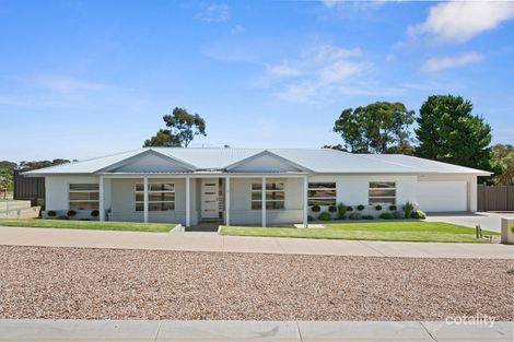 Property photo of 21 Lee Street Kangaroo Flat VIC 3555