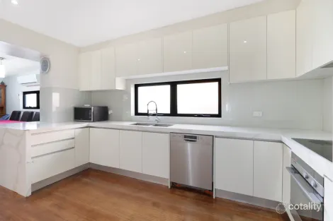 Property photo of 57 Glendale Road Springvale VIC 3171