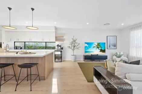 Property photo of 11 Julianne Place Canley Heights NSW 2166