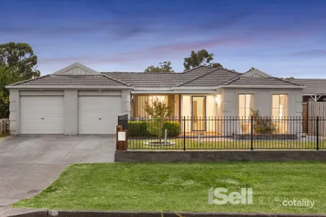 24 Darcy Niland Cres, Lynbrook, VIC 3975