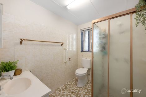 Property photo of 2/140 Pembroke Road Coorparoo QLD 4151