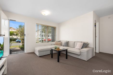 Property photo of 2/140 Pembroke Road Coorparoo QLD 4151