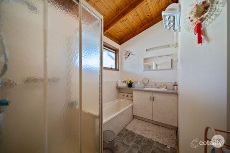 Property photo of 137 Native Gully Crescent Eppalock VIC 3551