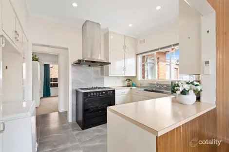 Property photo of 14 Porter Road Balwyn VIC 3103
