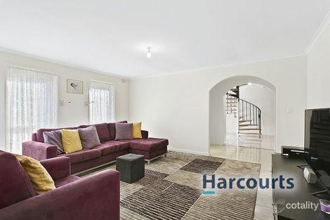 Property photo of 4 Heatherlea Crescent Keilor East VIC 3033