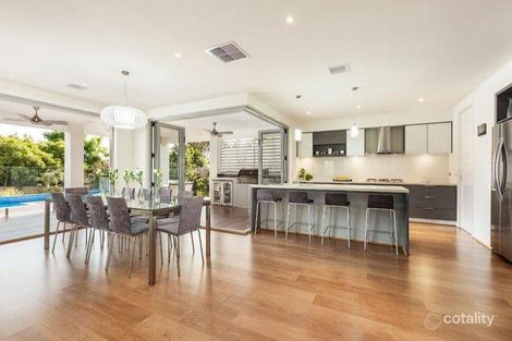 24 Wimbledon Ave, Mount Eliza, VIC 3930