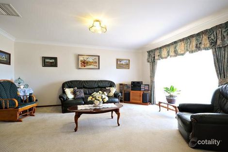 Property photo of 33 Murrayfield Drive Dubbo NSW 2830