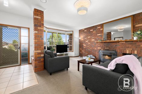 Property photo of 30 Elaine Avenue Alfredton VIC 3350