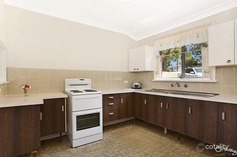 Property photo of 39 Pambula Road Engadine NSW 2233
