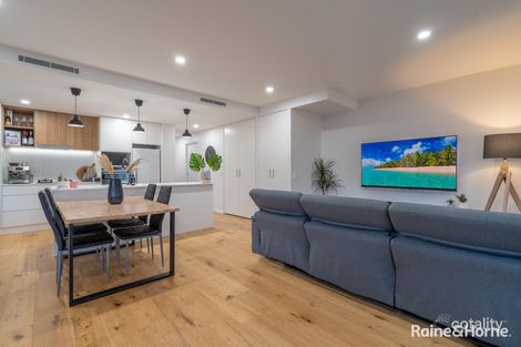 Property photo of 19B/46 Frederick Street Point Frederick NSW 2250