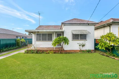 Property photo of 149 The Horsley Drive Fairfield East NSW 2165