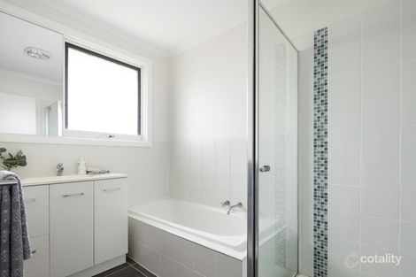 Property photo of 10 Charles Street Seaford VIC 3198