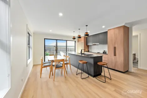 3/55 West Pde, Deloraine, TAS 7304