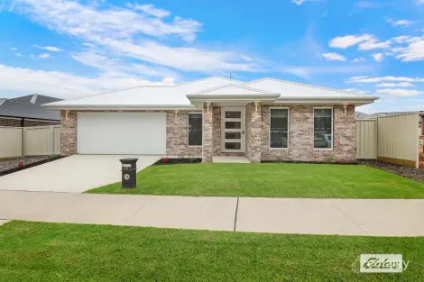70 Daintree Way, West Wodonga, VIC 3690