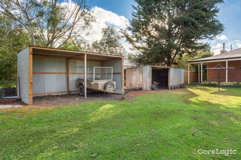 Property photo of 16 Old Farm Way Romsey VIC 3434